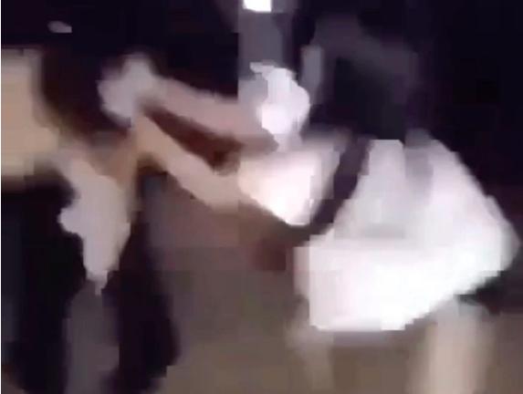 Full clip Nữ sinh bị đánh dã man quần áo bị lột sạch Full HD